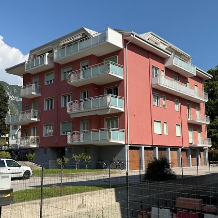 Casa Filippo Large 3 Room Apartment, Close To The Beach, Free Wifi Internet Riva del Garda Dış mekan fotoğraf